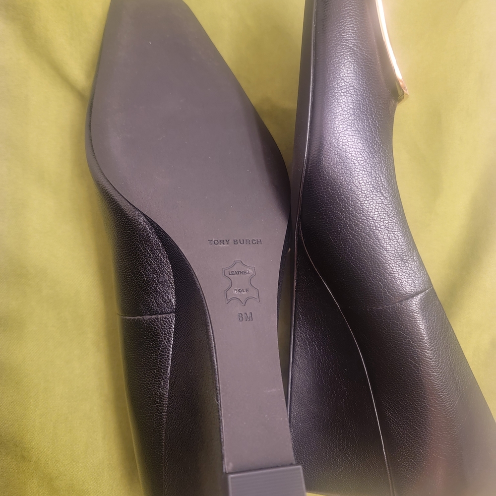 Tory Burch Black Georgia Wedges with Gold Accents NWT Size 8 - Picture 4 of 7
